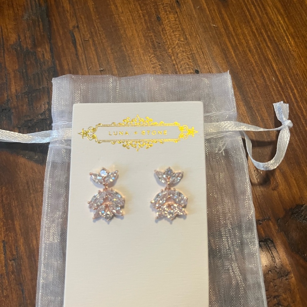 Luna & Stone Rose Gold Earrings